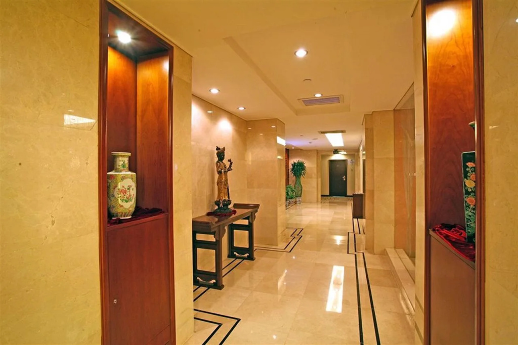 Jade Garden Hotel