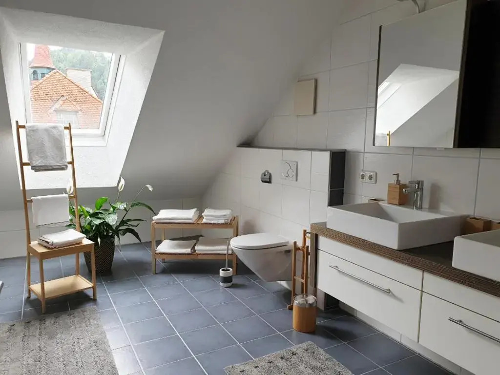 Dachgeschoss-Apartment in Landeck - 140m²