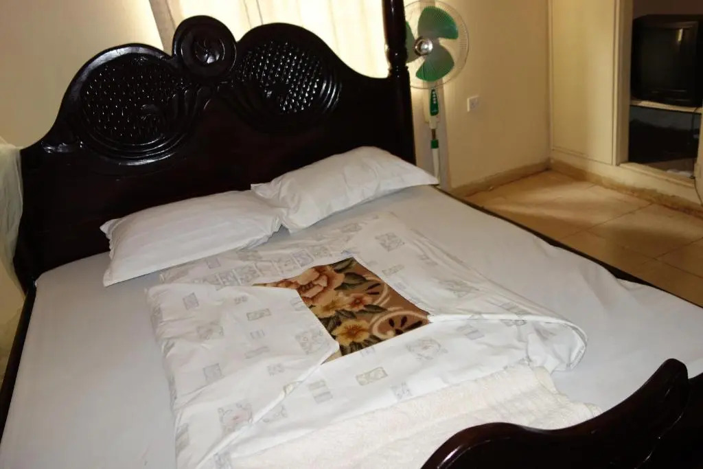 Yahoo Guest House
