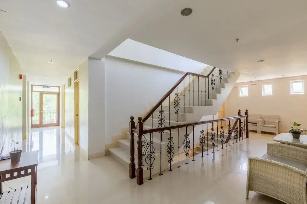 Metro Vigan Inn