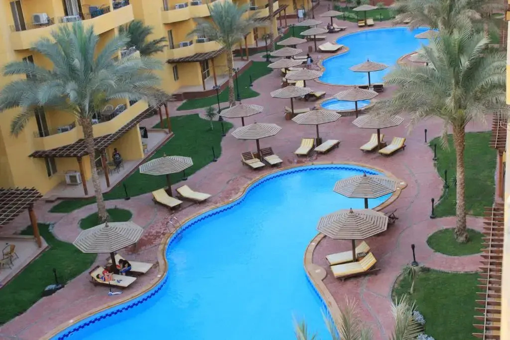 Pool View Apartment at British Resort - Unit 02