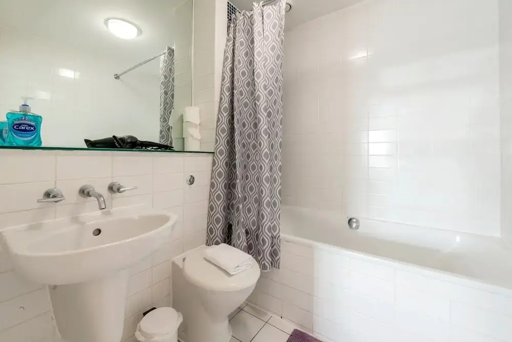 Modern 2 Bedroom Apartment Near Manchester Piccadilly