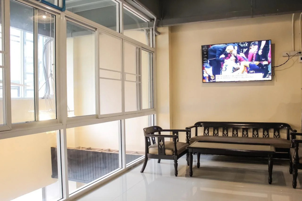 Khaosan Station Hostel