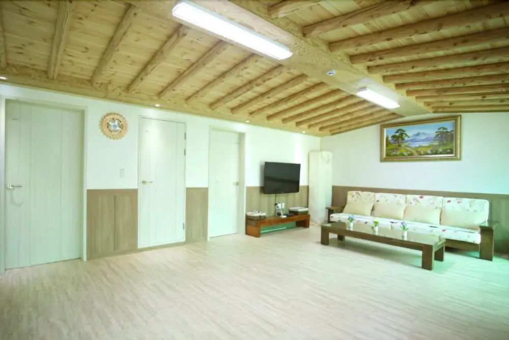 Asan Gracia Pension