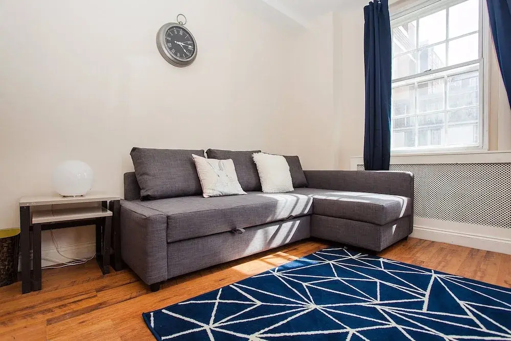 Central & Spacious 3 Bedroom Apartment