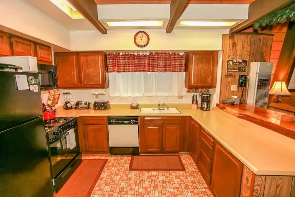 Twin Pines Cabin-1781 by Big Bear Vacations