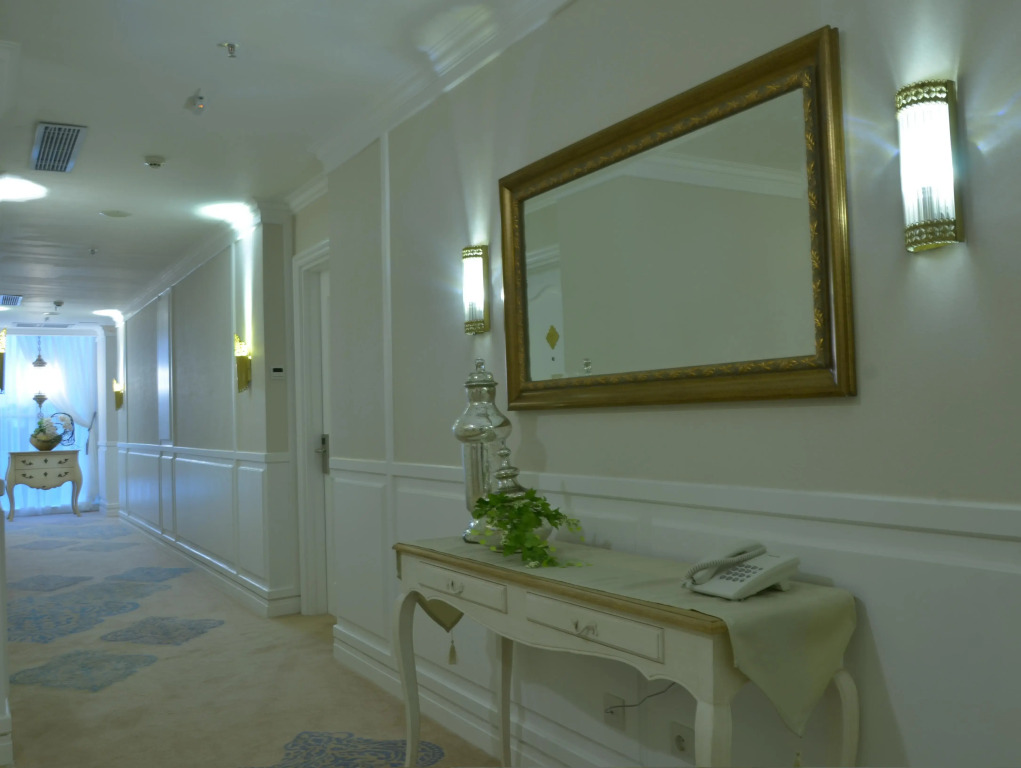 Noor Hotel