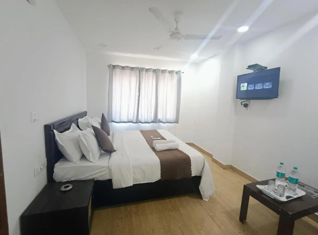 Mauryan Elite Hotel @ Devli Khanpur