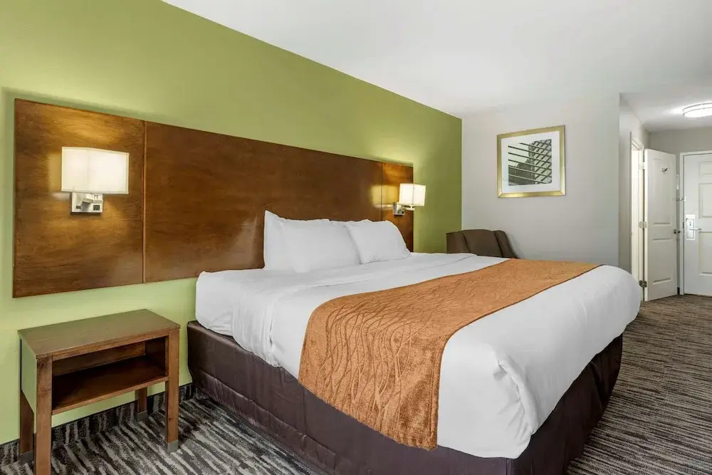 Comfort Inn & Suites North Little Rock JFK Blvd