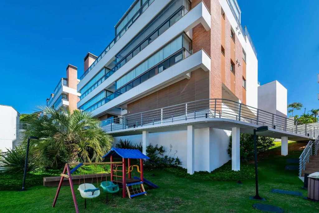 Punta Blu 202v2 - Excelente apartamento em condomínio de luxo no centro de Bombinhas - Piscina Climatizada - Academia