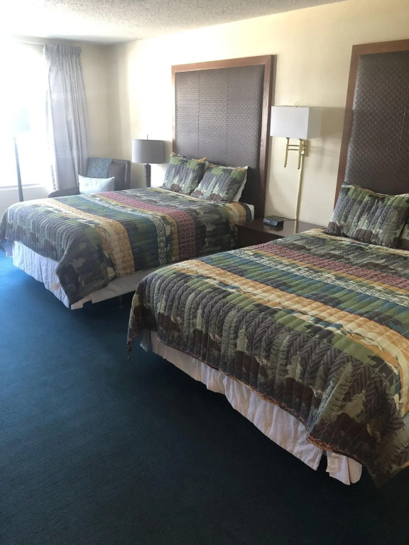 Swiss Chalet Inn