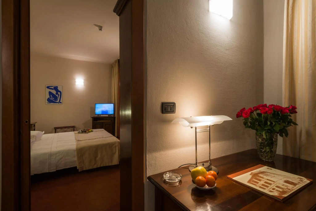 Hotel Lux
