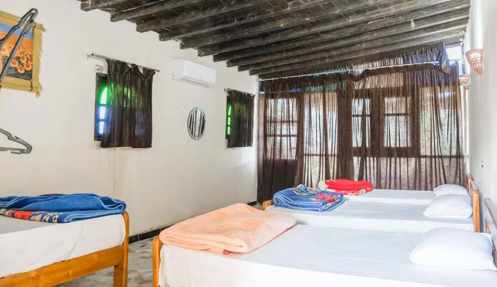 Zad Elmosafer Villa - Tunis Village