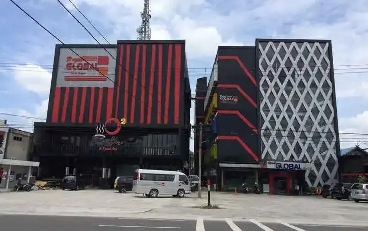 Royal Global Hotel