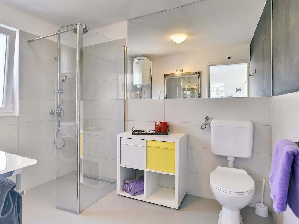 Elegant Villa in Ližnjan with Private Pool
