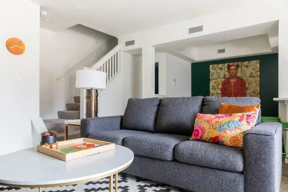 WanderJaunt - North Austin Apartments