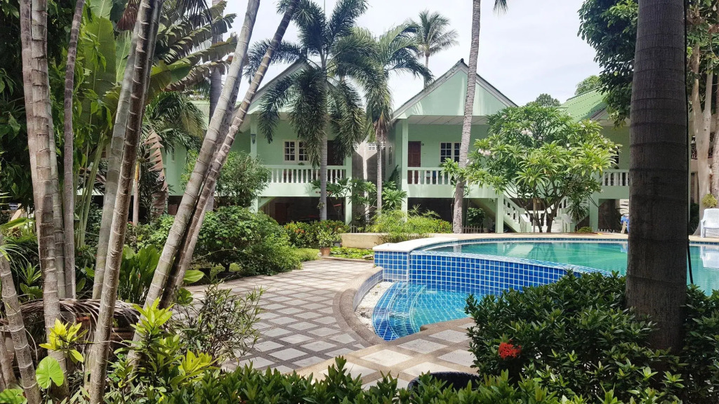 Rattana Guesthouse & Bungalow