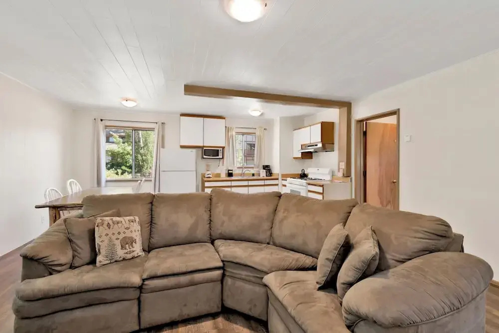Twin Pines #111