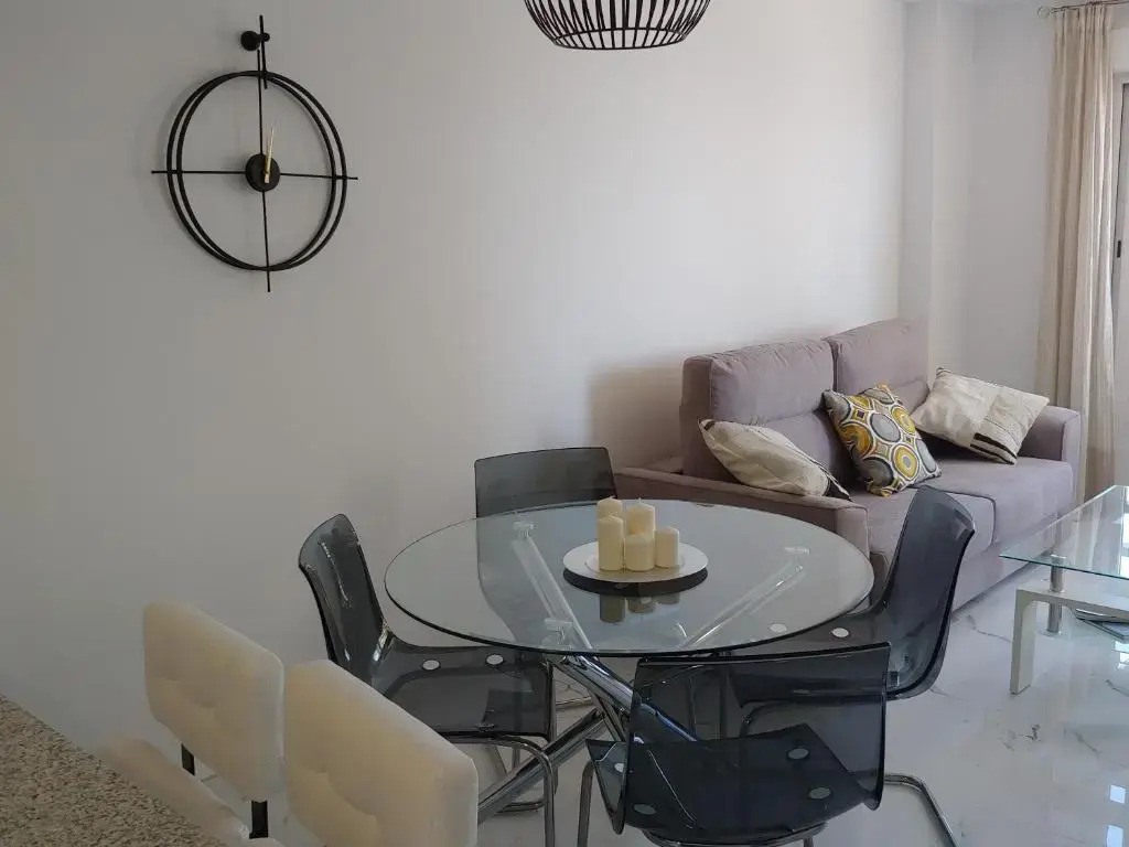 Apartamento 315 en paseo marítimo 96