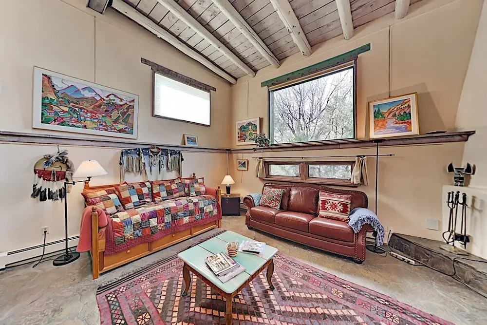 Steps To Plaza! 2 Downtown Casitas by Inger Jirby Duplex