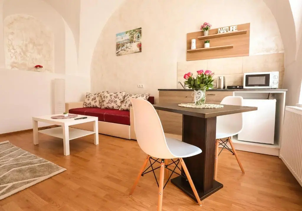 Serenity House Apartments