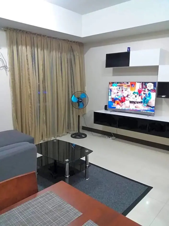 Cubao ManhattanHeights Unit 23D Tower C, 1 BR