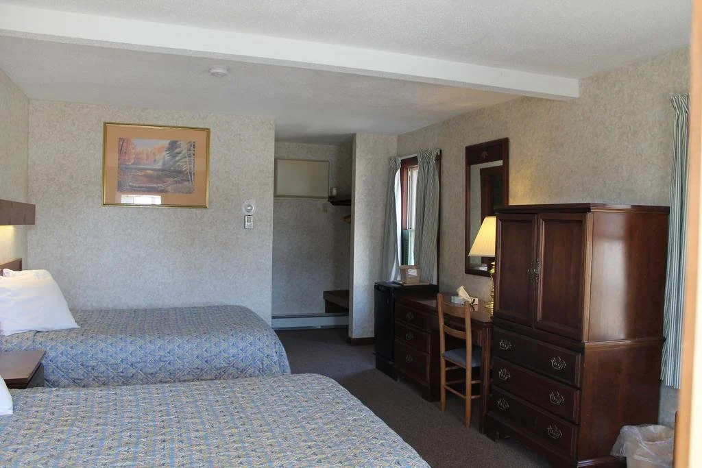 School House Inn