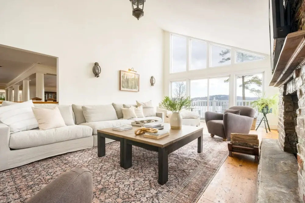 Shakespeare on the Hudson by Avantstay Two Home Buyout on the Hudson River! 22 Bedrooms!