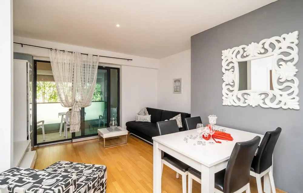 Stunning Apartment in Dubrovnik With Wifi and 1 Bedrooms