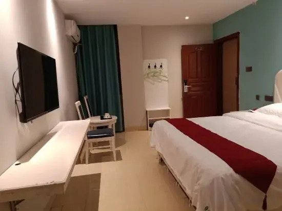 Tinglan Light Stay Hotel