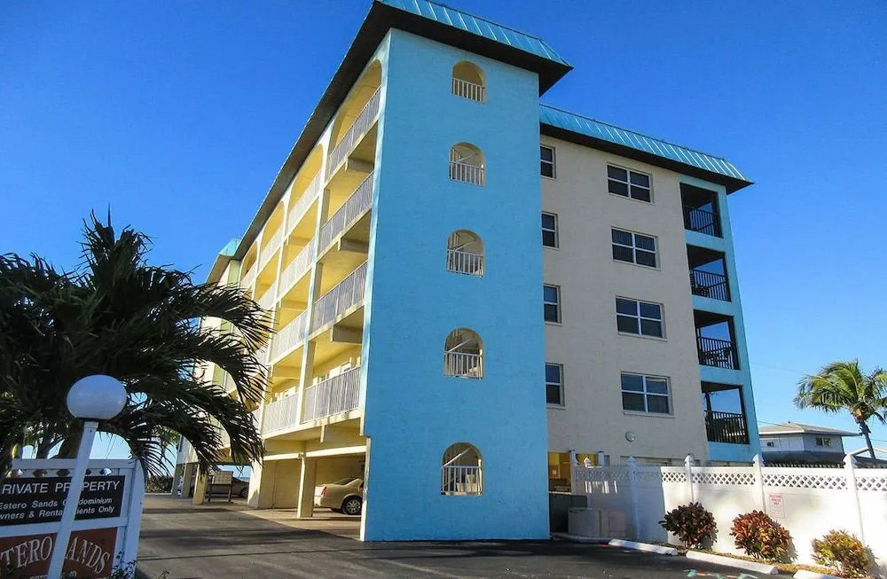 Estero Sands 103 2 Bedrooms 2 Bathrooms Condo