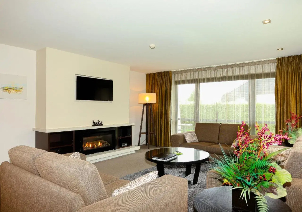 Village Lake Luxury Apartments