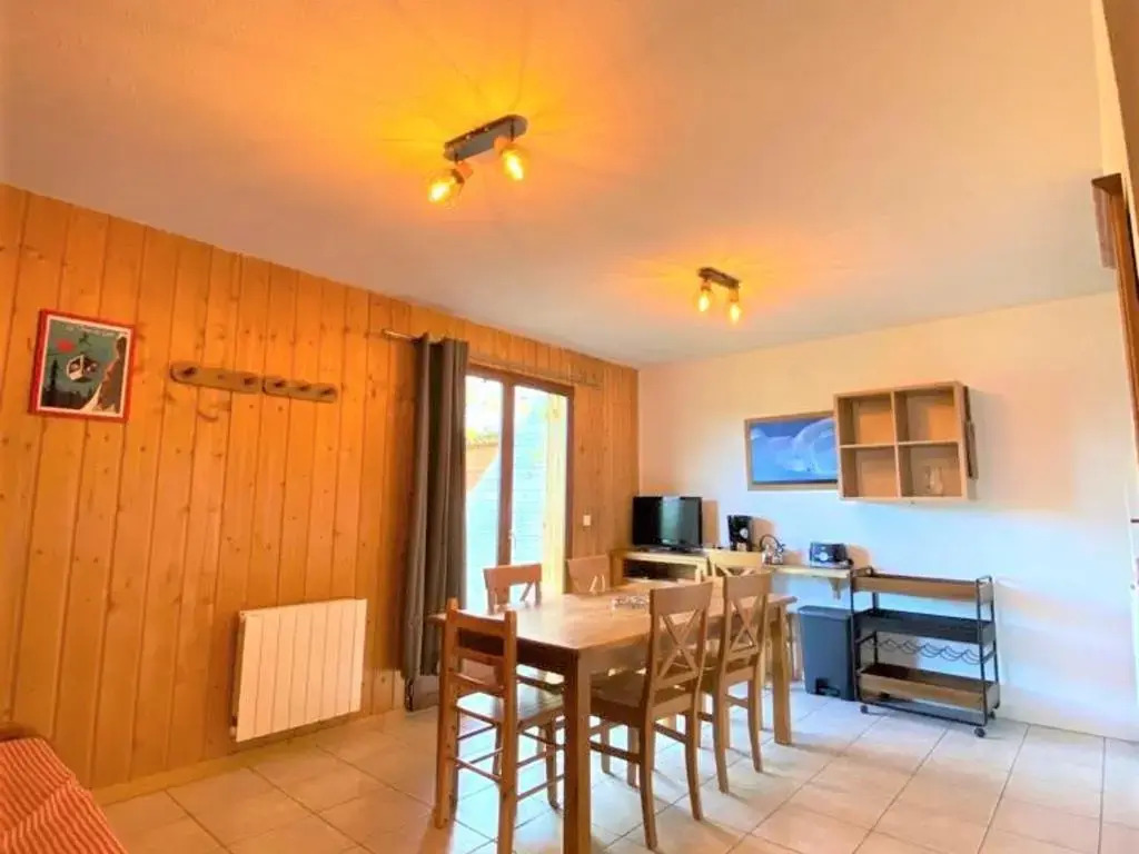 Chalet Le Dévoluy-Agnières-en-Dévoluy, 3 pièces, 7 personnes - FR-1-504-72