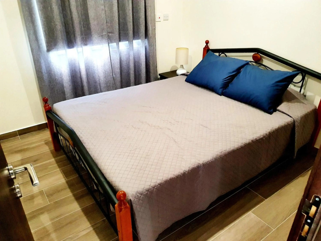 2 Bedroom Cozy Apartment near Tourist Area, 200m from sea