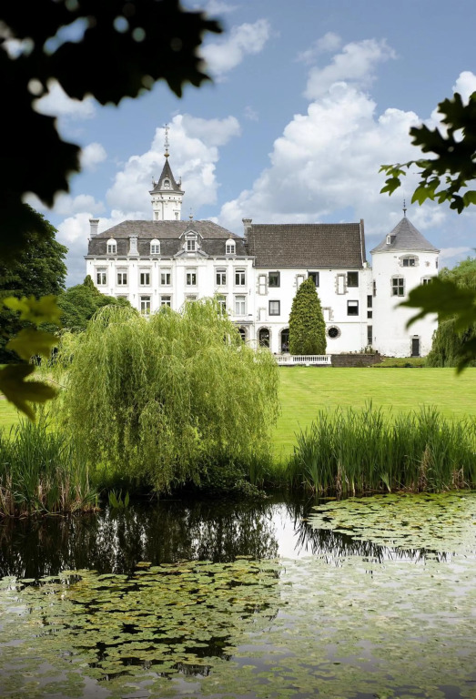 Teaching Hotel by Hotel Management School Maastricht