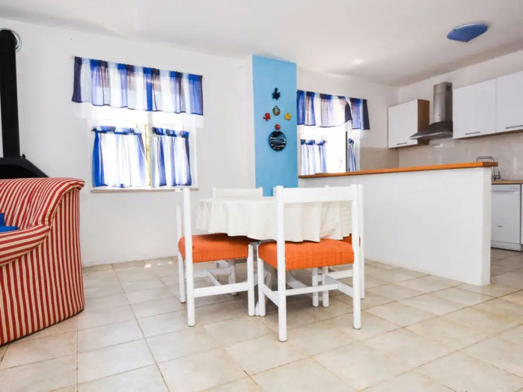 Holiday Home Cici by Interhome