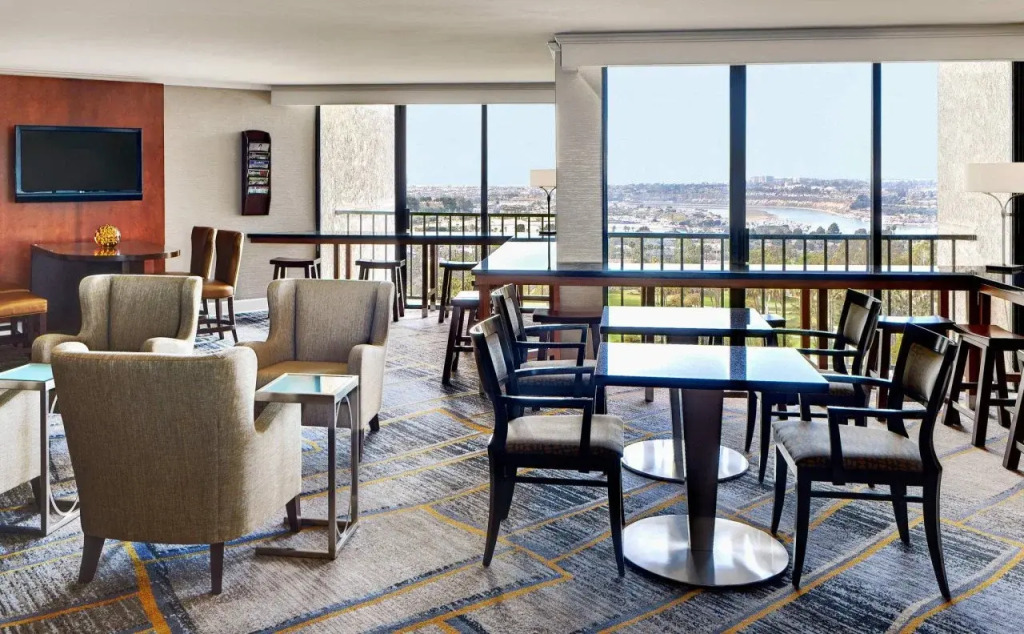 VEA Newport Beach, a Marriott Resort & Spa