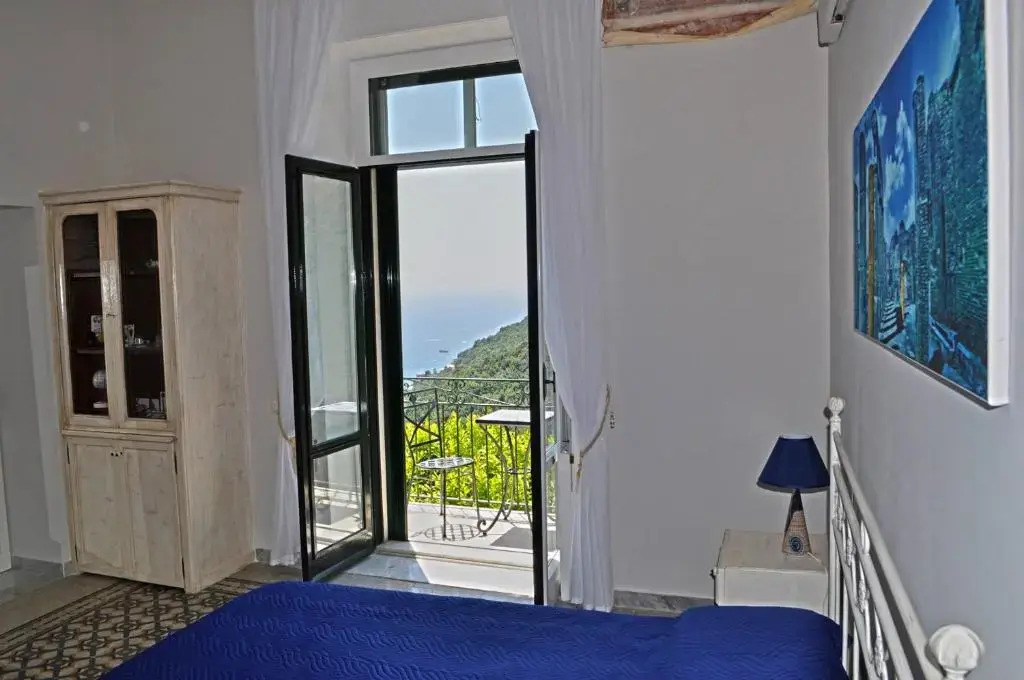 villa verde sul mare