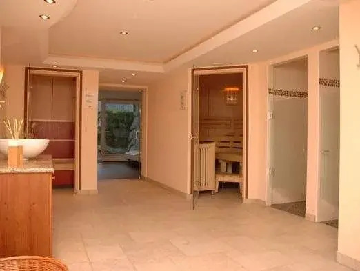 Hotel-Garni Almhof
