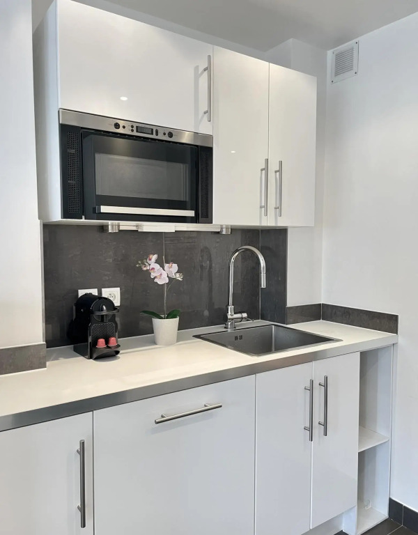 1600 - EIFFEL TOWER - Outstanding family flat