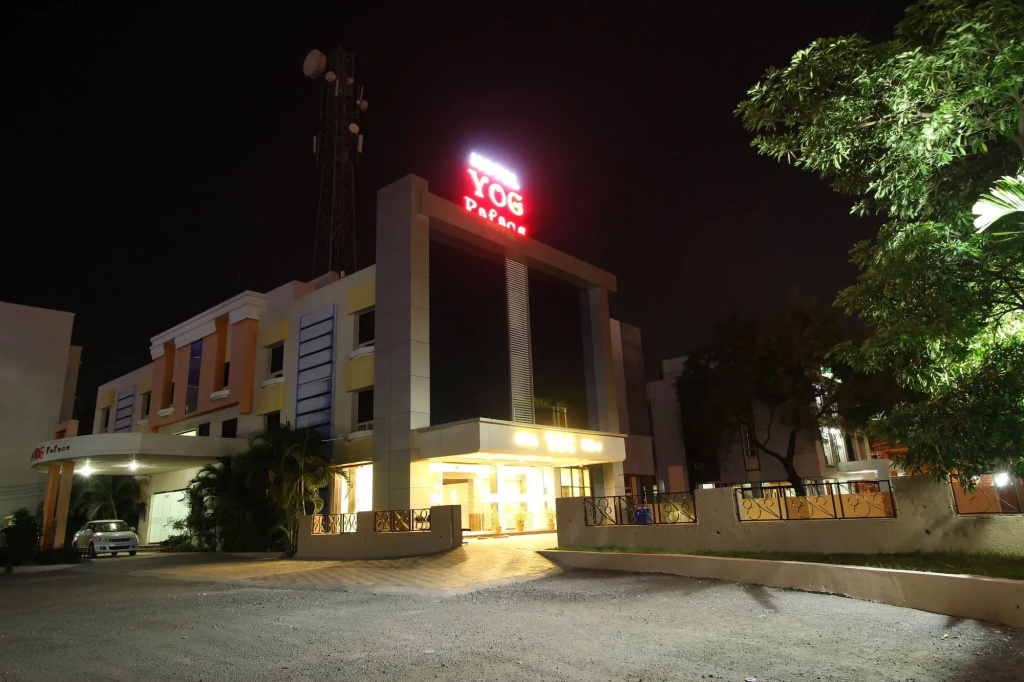Hotel Yog Palace