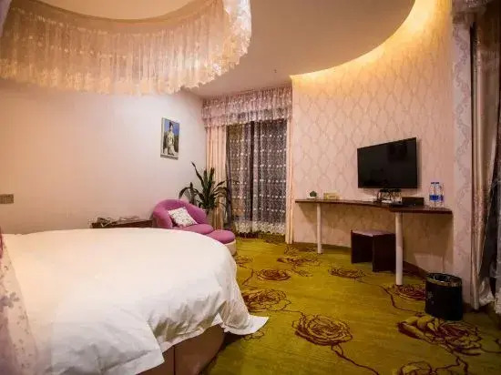 Anmen Phoenix Yipin Business Hotel
