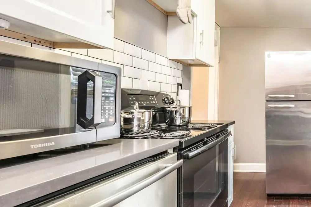 Modern Condo Old Town Charm