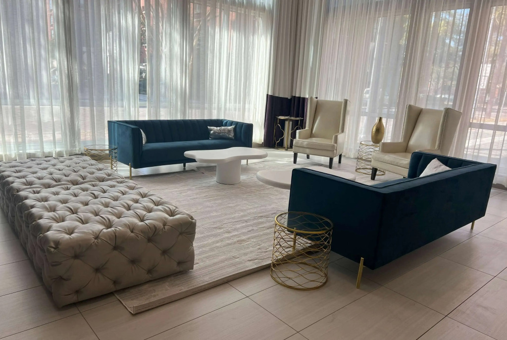 TRYP by Wyndham Savannah