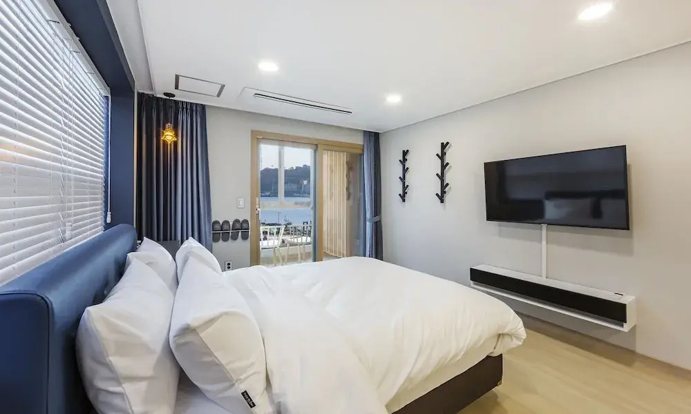 Yeosu Yeosuya Hostel Pension