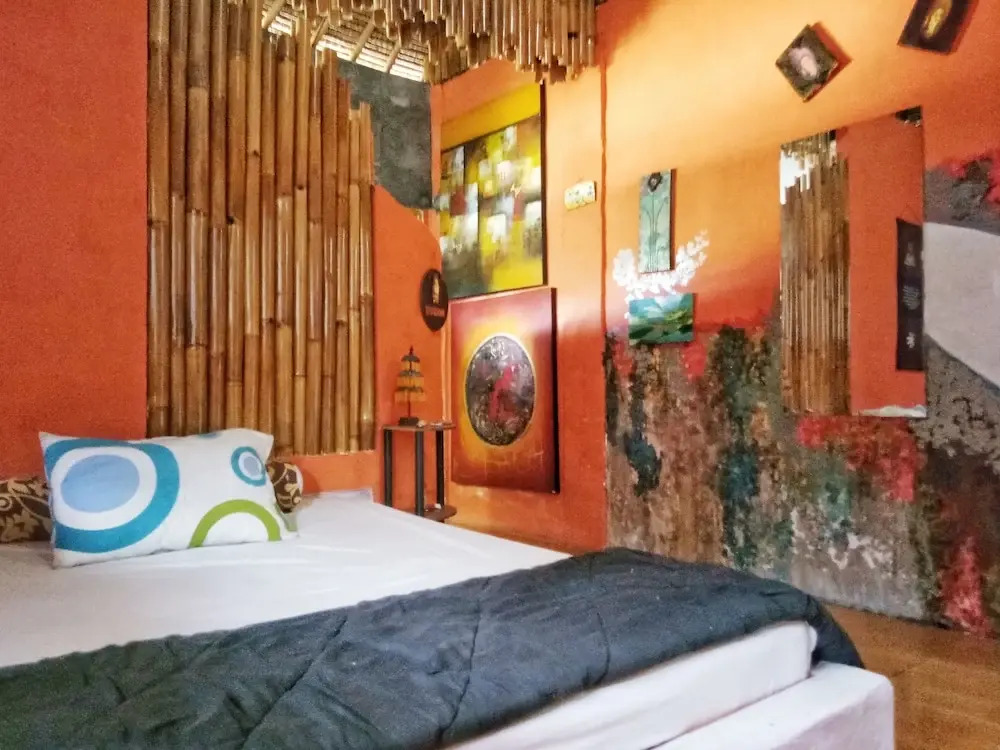 Rumah Warna