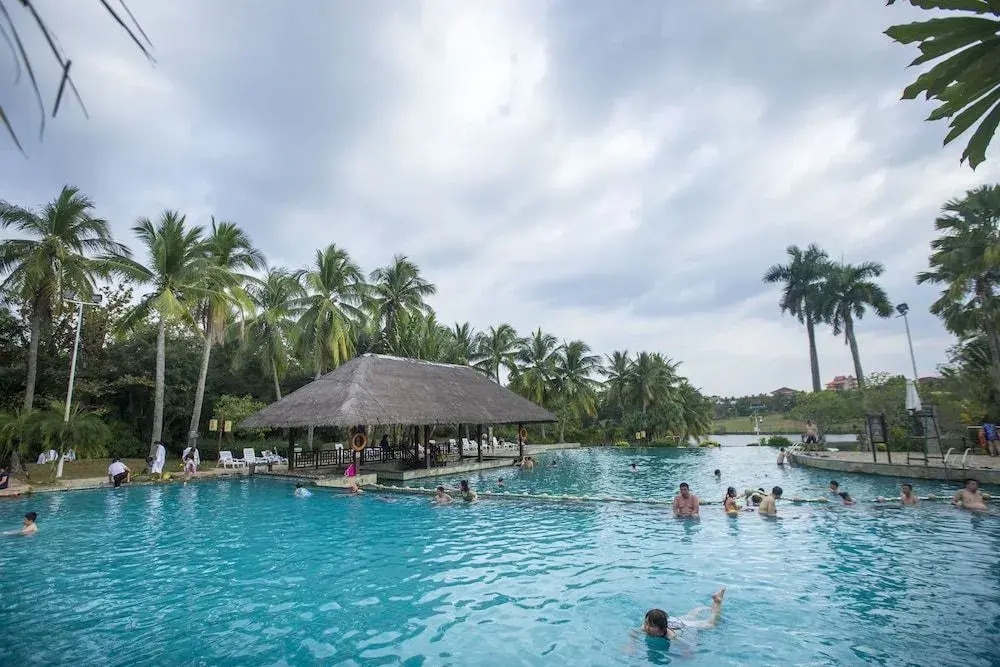Pearl River Nantian Hot Spring Resort