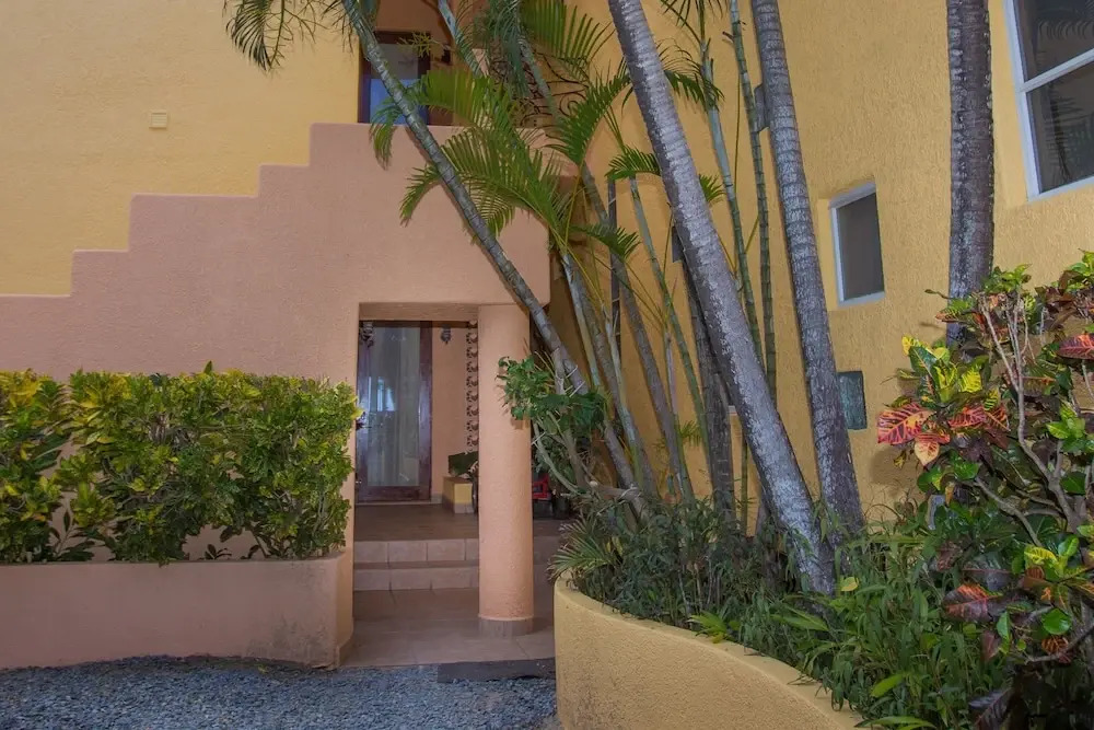Coral Sands #7 2 Bedroom Condo