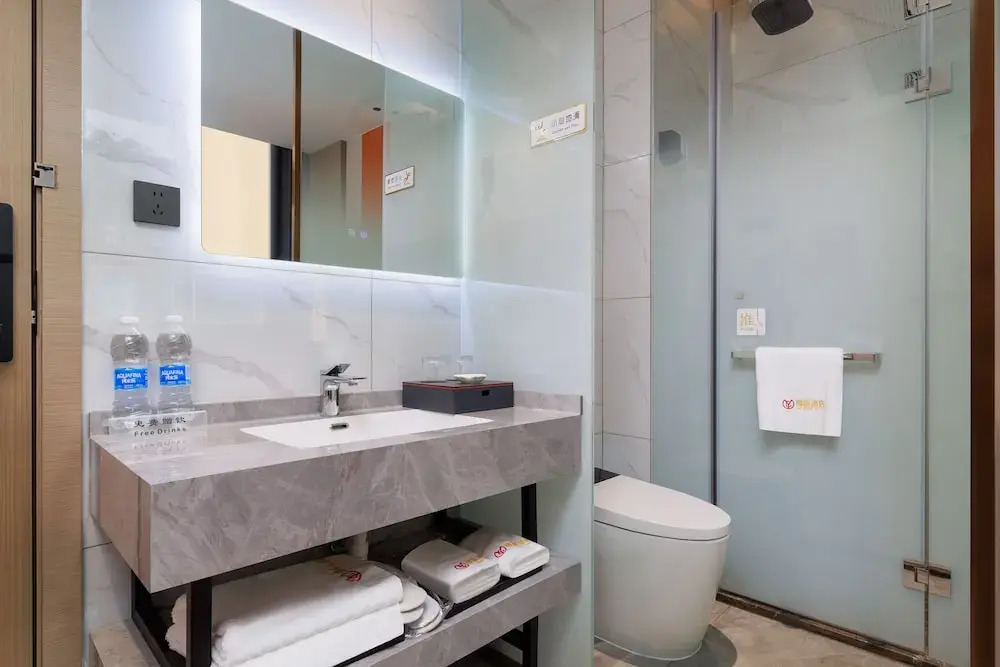 Guangzhou Yachen Hotel