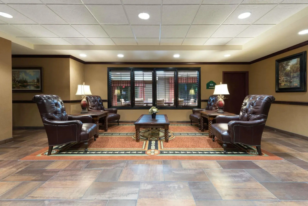 Big Country Hotel & Suites, SureStay Collection by BW